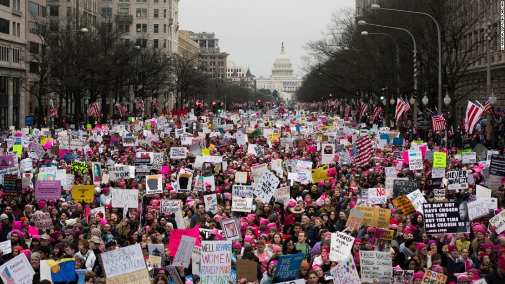 170121211838-28-womens-march-dc-super-169